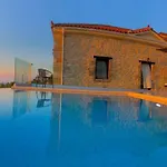 Luxury With Private Infinity Pool Villa *
