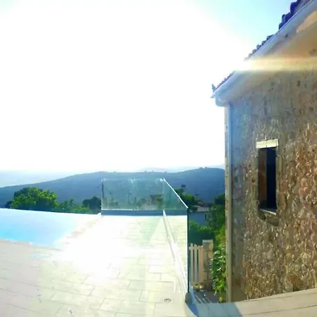 Luxury With Private Infinity Pool Willa